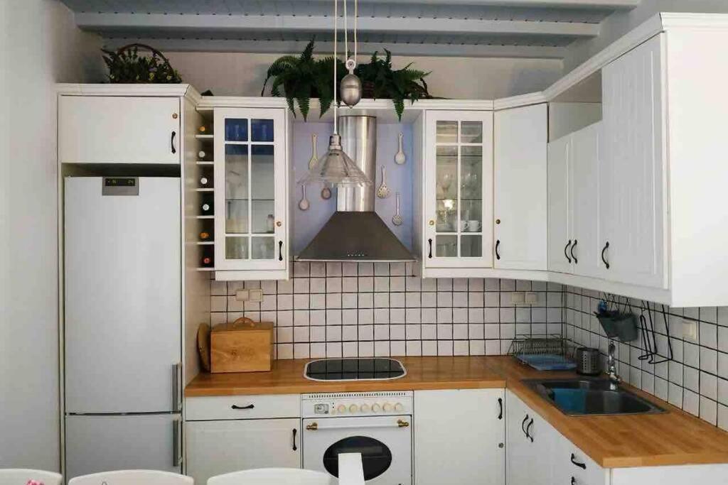 Mykonos Ornos Beach Villa ภายนอก รูปภาพ